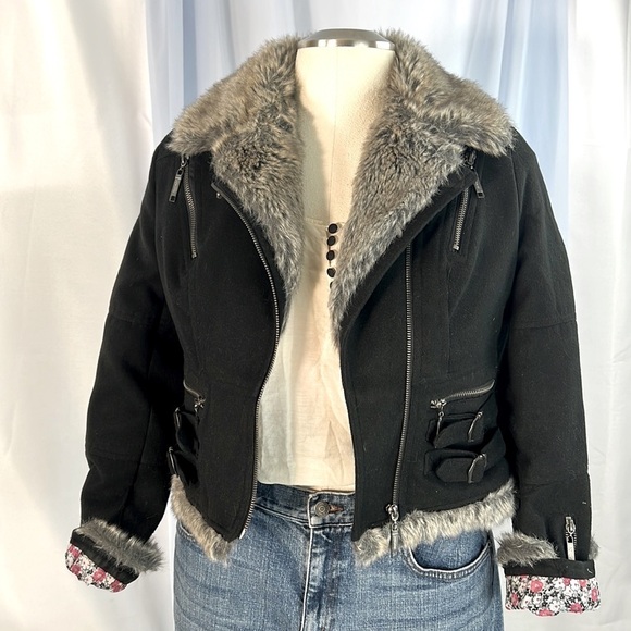 Jou Jou Jackets & Blazers - Jou Jou faux fur collar cuffs black wool blend coat with zipper accents medium